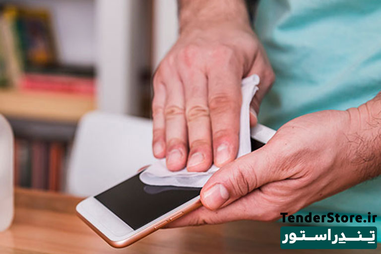 تمیز کردن گوشی موبایل و تبلت
